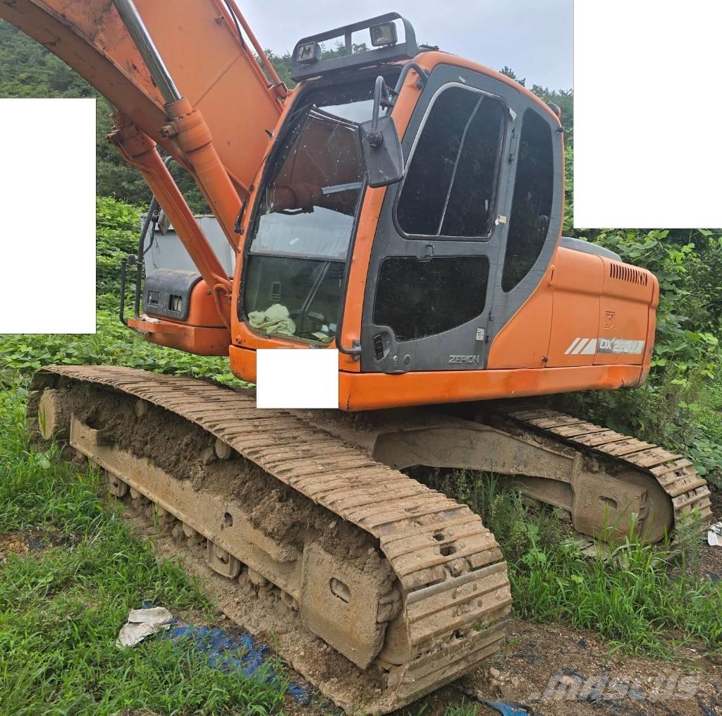 Doosan DX 220 LC-9 Bageri gusjeničari
