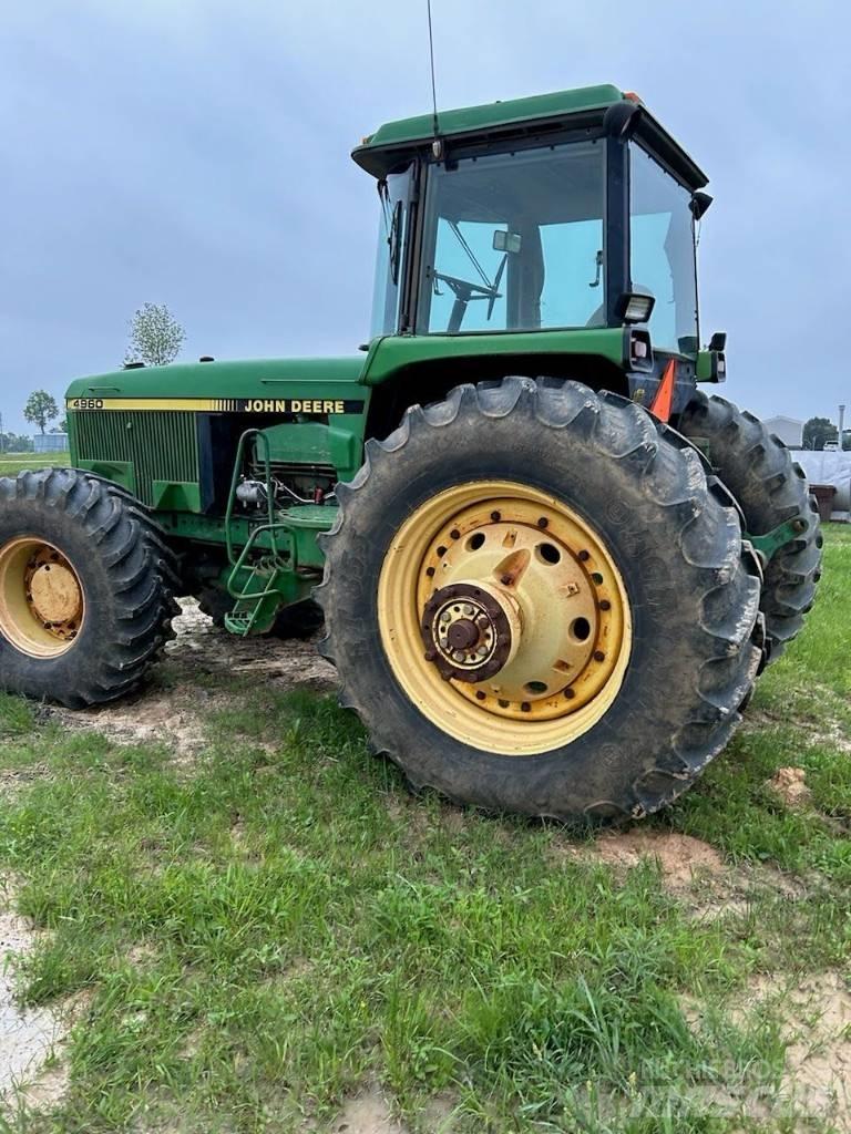 John Deere 4960 Traktori