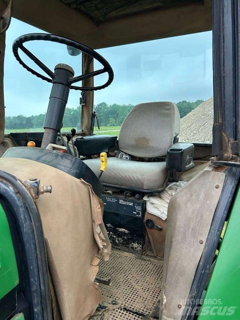 John Deere 4960 Traktori