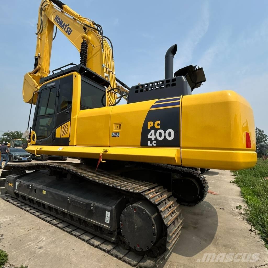 Komatsu 400-8 Bageri gusjeničari