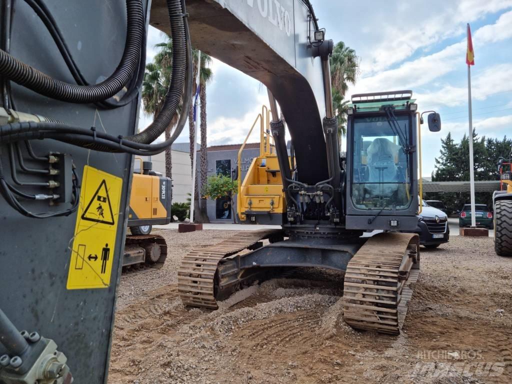 Volvo EC 300 E Bageri gusjeničari