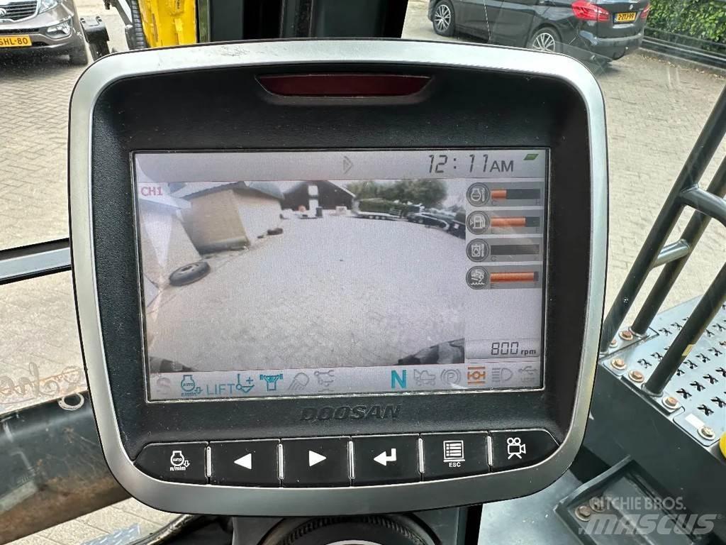 Doosan DX140W-5 Bageri na kotačima