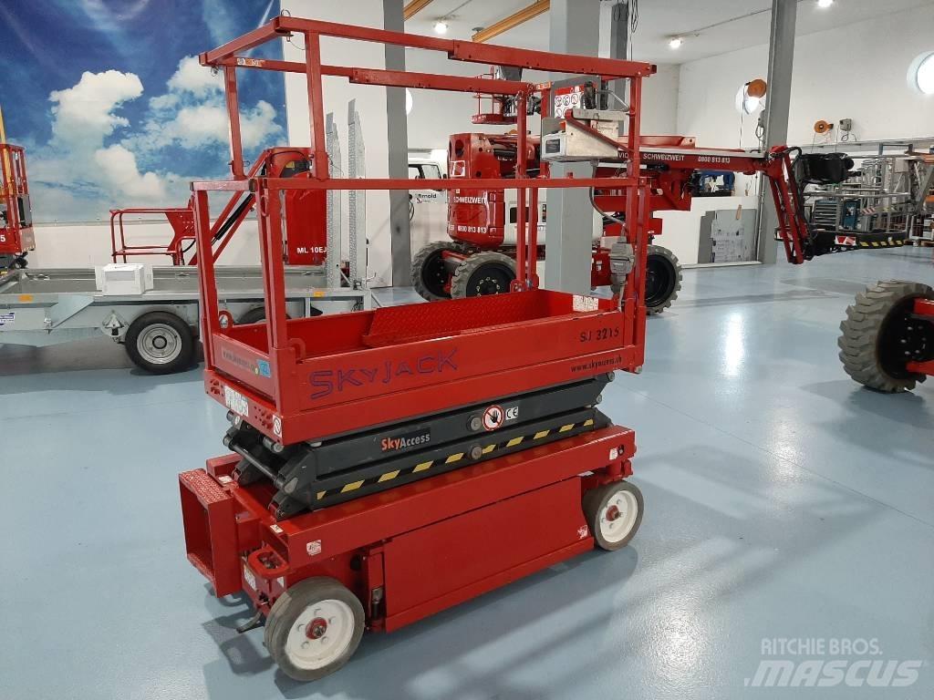 SkyJack SJIII 3215 Škaraste platforme