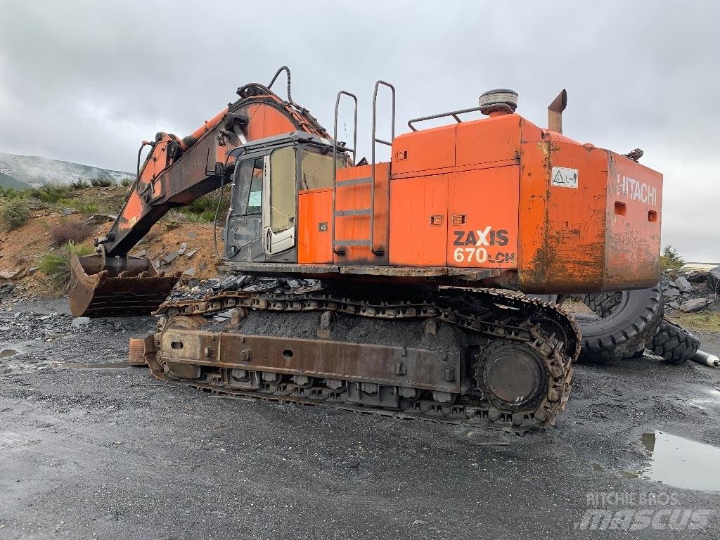 Hitachi 670 LCH-3 Bageri gusjeničari