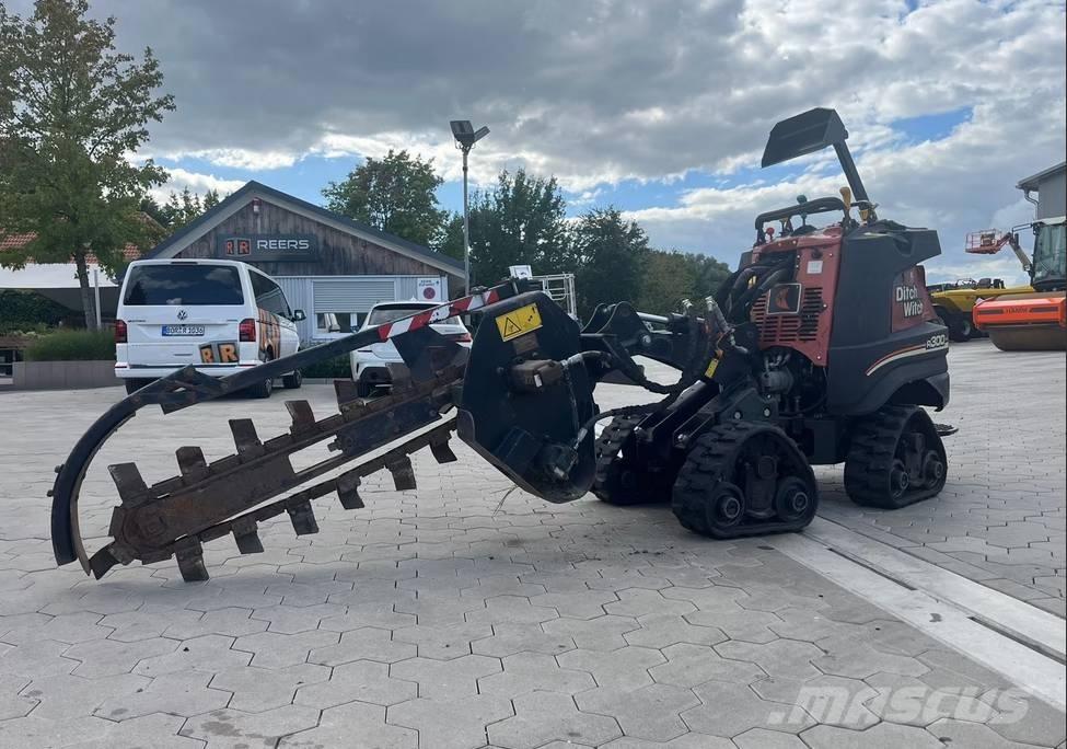 Ditch Witch R300 Demperi na gusjenice