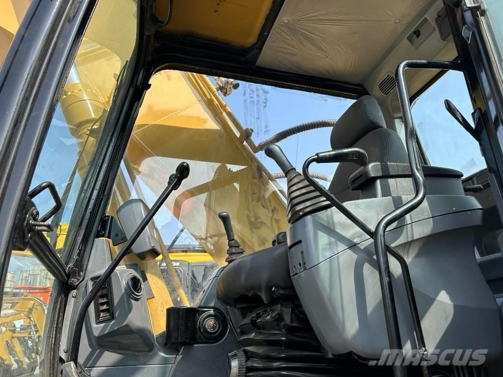 CAT 320 C L Bageri gusjeničari