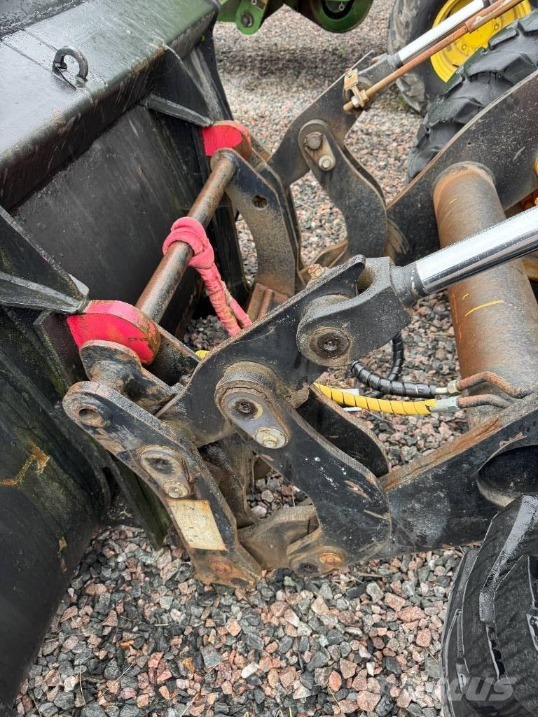 JCB 411 HT Utovarivači na kotačima