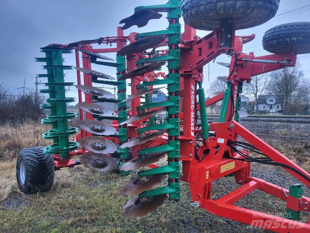 Agro-Masz BT40 Tanjurače