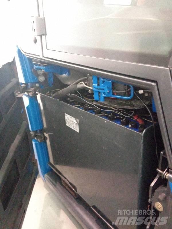Linde E 80 Električni viličari