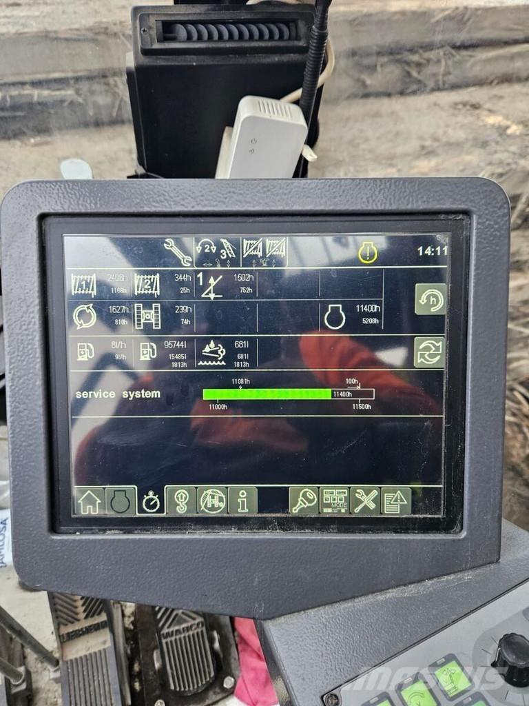 Liebherr HS 8100 Kranovi sa gusjenicama