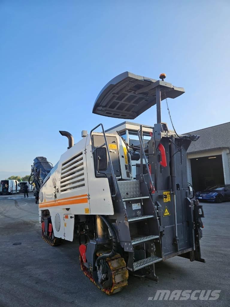 Wirtgen W 100 F Asfaltne hladne glodalice