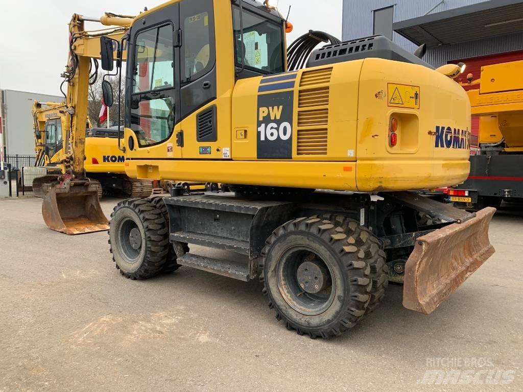 Komatsu PW 160 Bageri na kotačima
