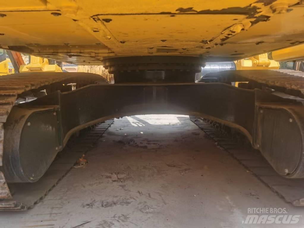 Komatsu PC 200 Bageri gusjeničari
