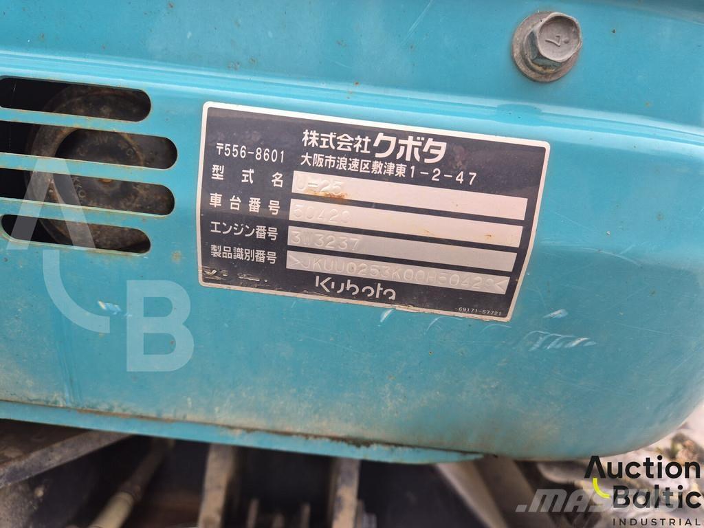 Kubota U 25 Mini bageri <7t