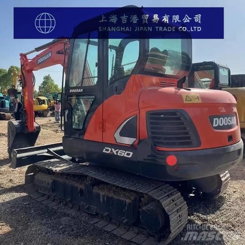 Doosan DX 60 Bageri gusjeničari