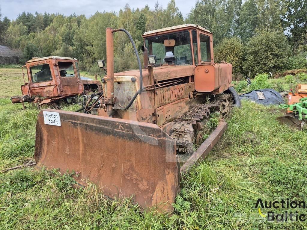  Onbekend DT-75 Buldožeri gusjeničari