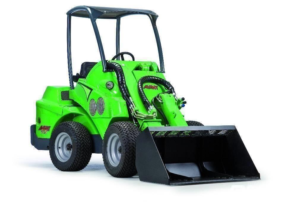 Avant 528 Skid steer mini utovarivači