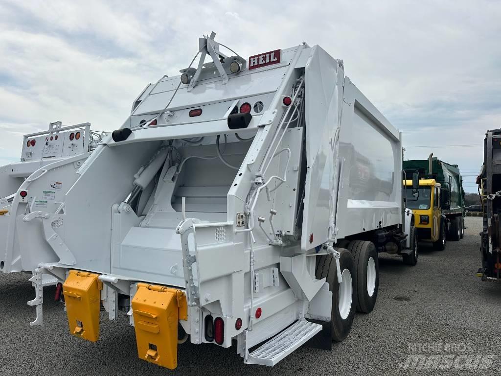 Freightliner M2 Kamioni za otpad