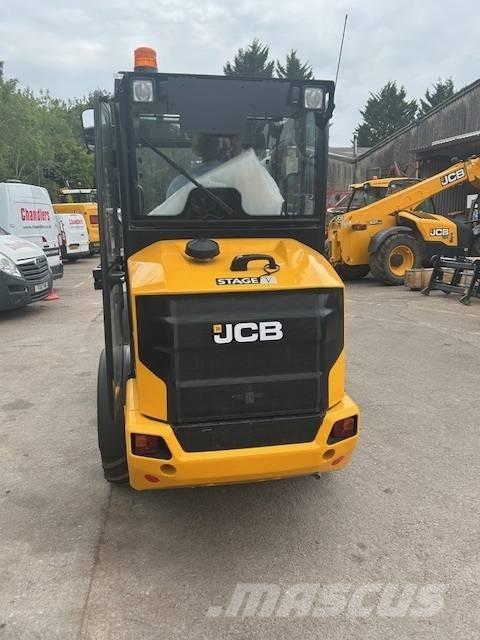JCB 403 PLUS Poljoprivredni teleskopski utovarivači