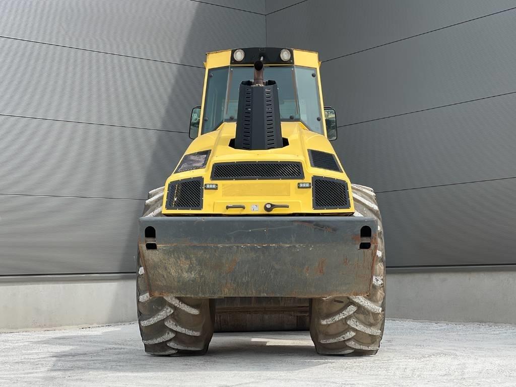 Bomag BW 216 DH-4i Valjci sa jednim bubnjem
