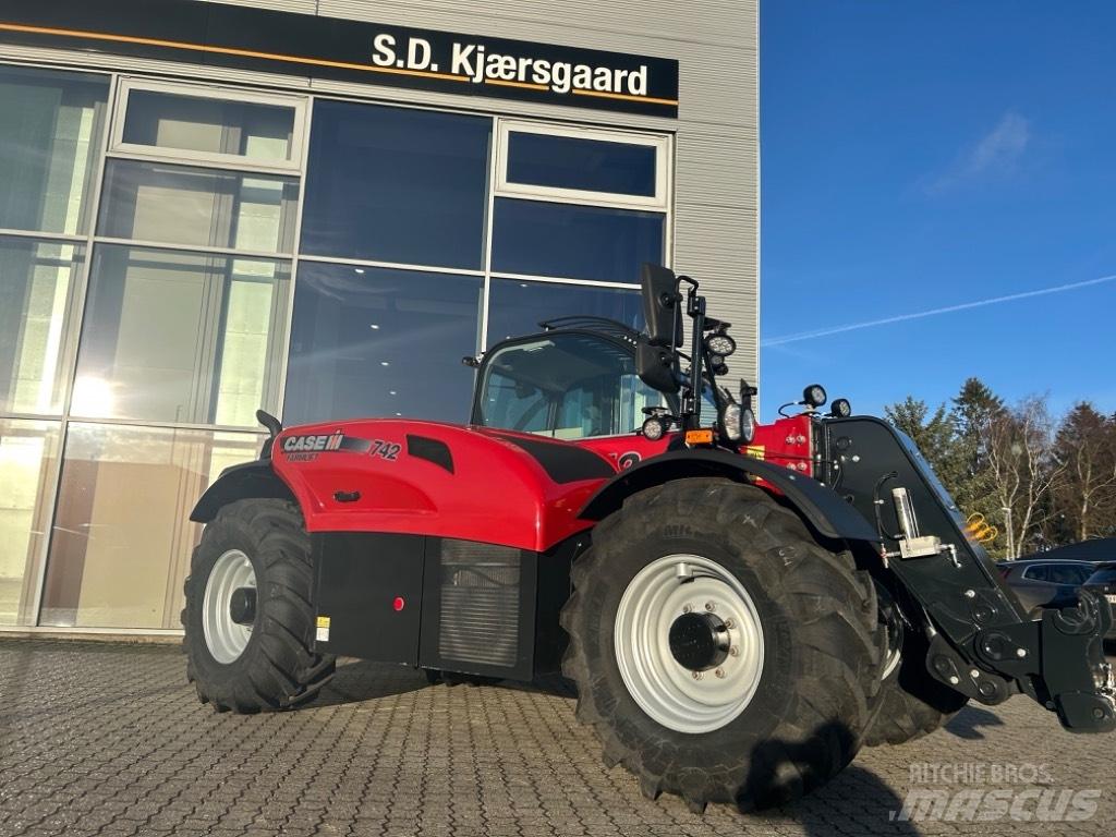 Case IH 742 Teleskopski viličari
