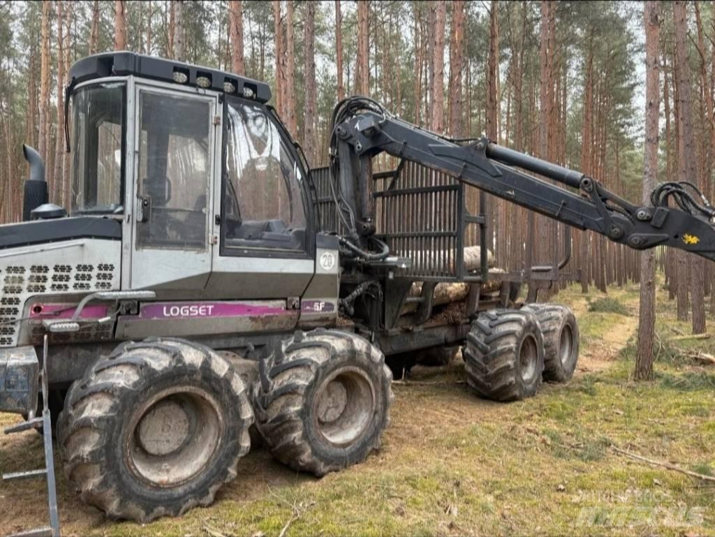 Logset 5 F Forvarderi