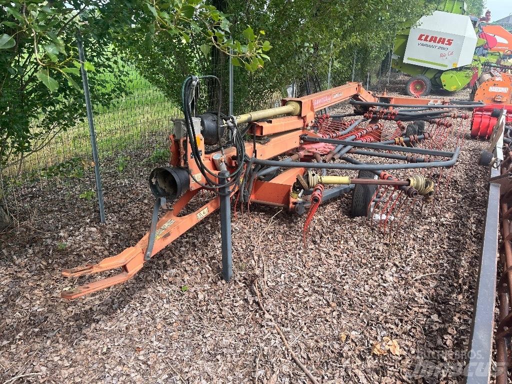 Kverneland ANDEX 653 Okretači i sakupljači sijena