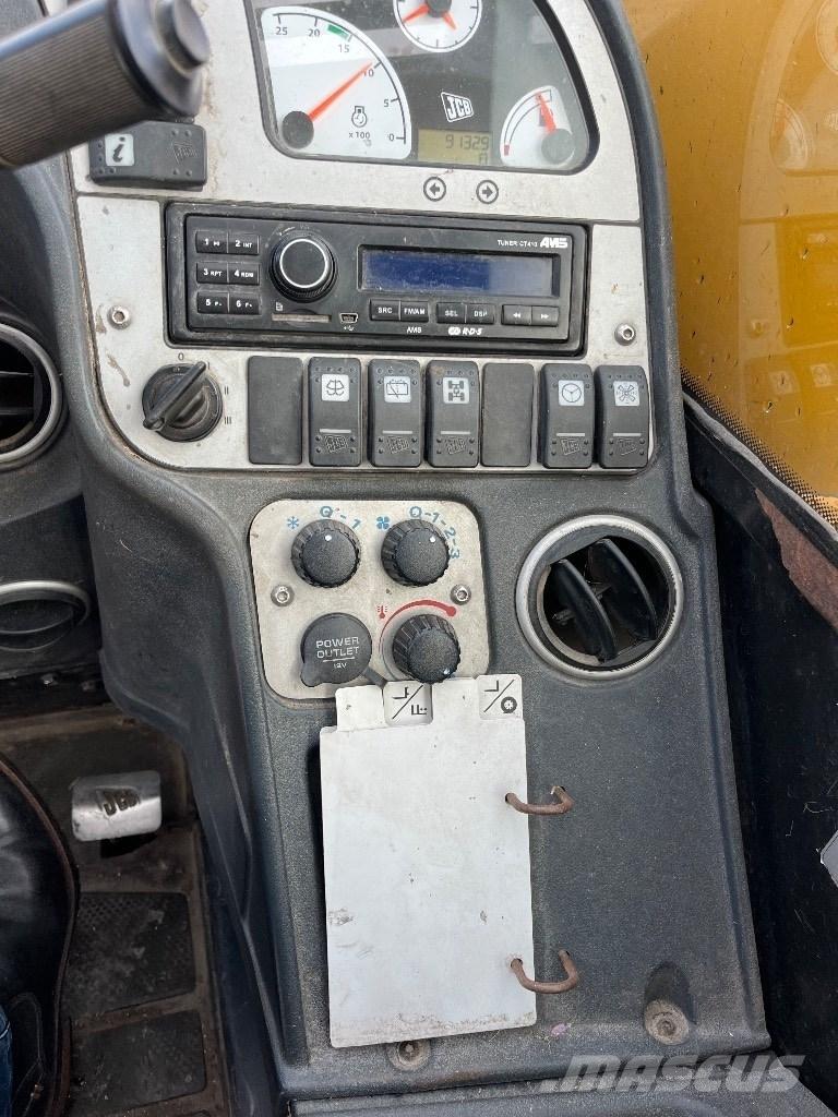 JCB 541-70 Agri Xtra Poljoprivredni teleskopski utovarivači