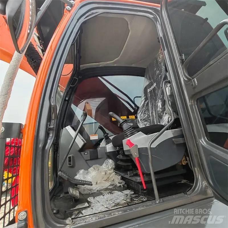 Doosan DX 300 LC Mini bageri <7t