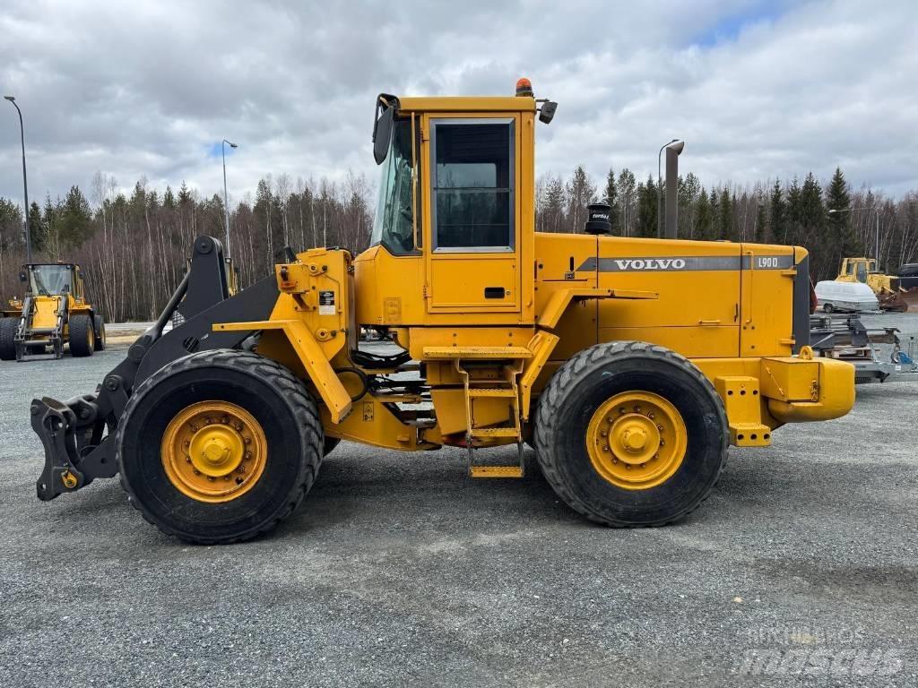 Volvo L 90 D Utovarivači na kotačima