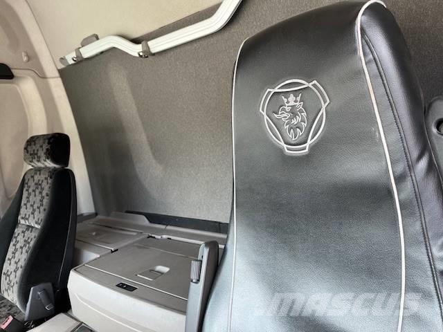 Scania P 280 Kamioni sa ceradom