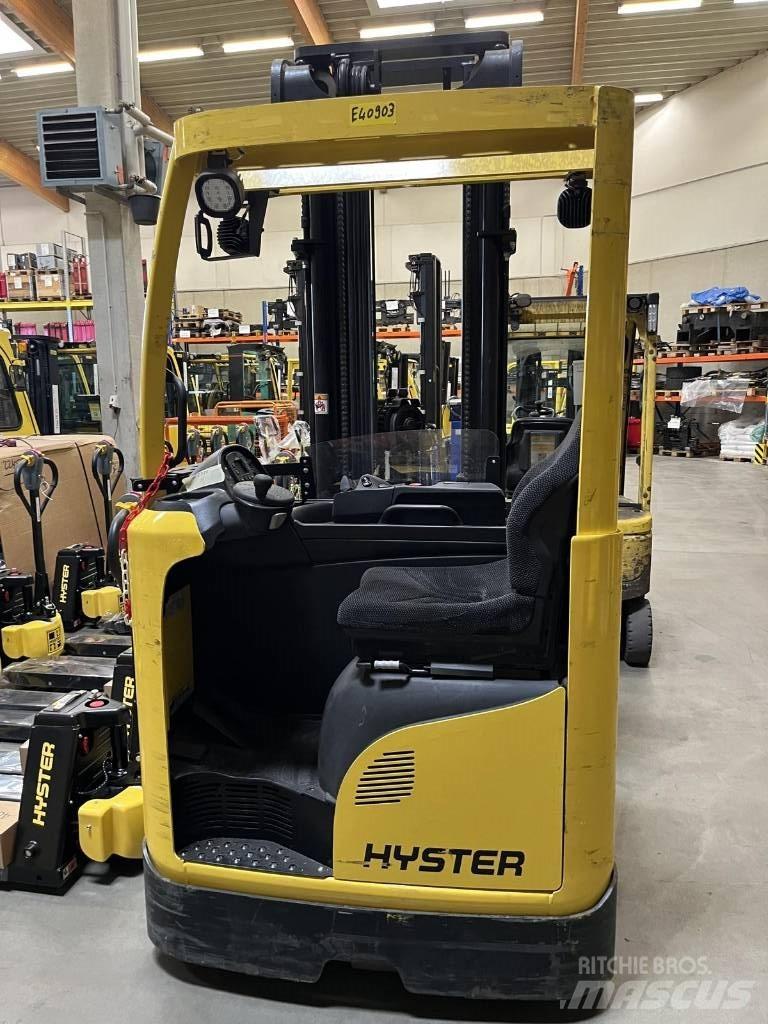Hyster R1.4 Viličari sa pomičnim stupom