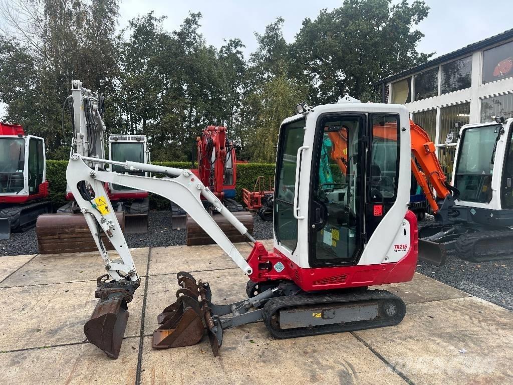 Takeuchi TB 216 Mini bageri <7t