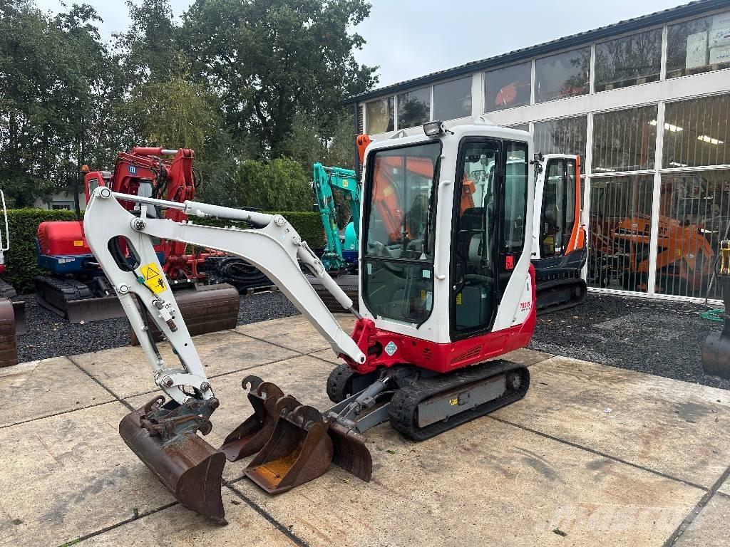 Takeuchi TB 216 Mini bageri <7t