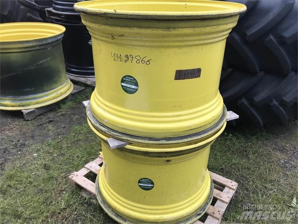 John Deere 23x34 Gume, kotači i naplatci