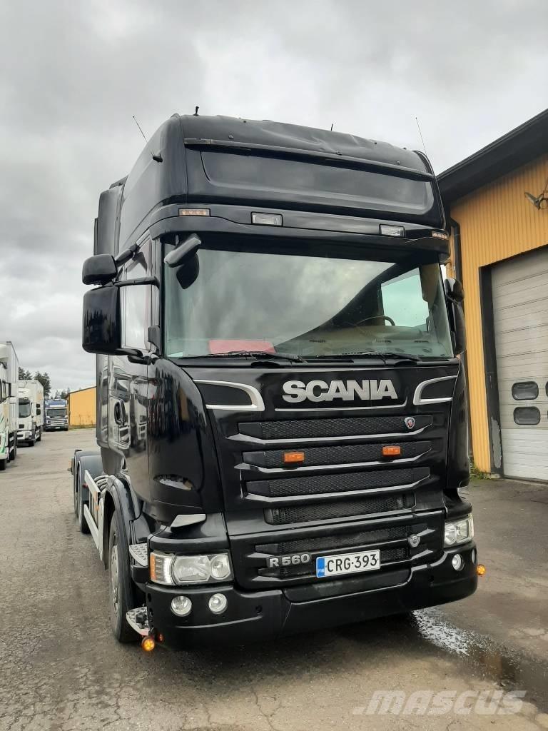 Scania R 560 Rol kiper kamioni s kukama za dizanje