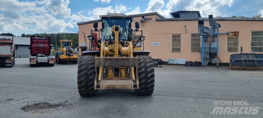 CAT 972 K Utovarivači na kotačima
