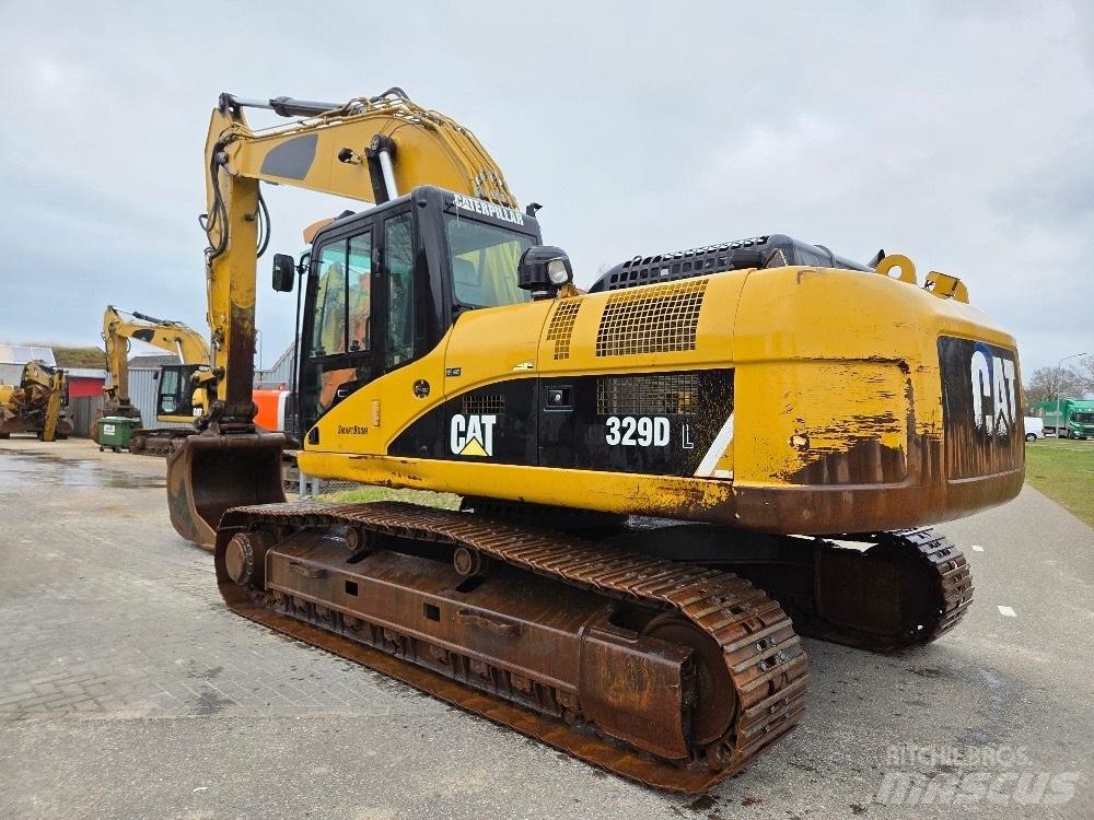 CAT 329DL Bageri gusjeničari