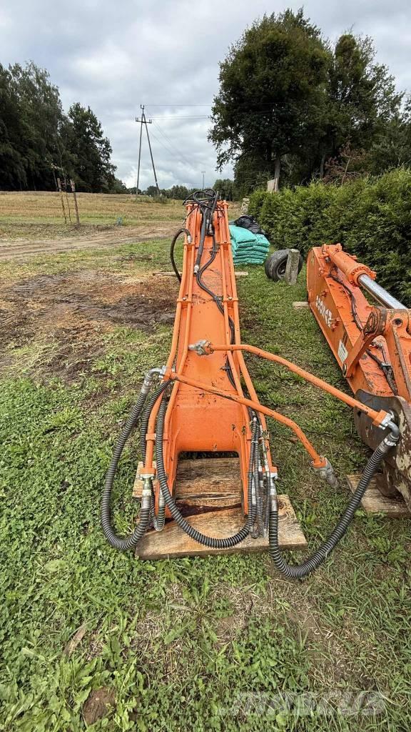 Doosan DX 225 Bageri gusjeničari