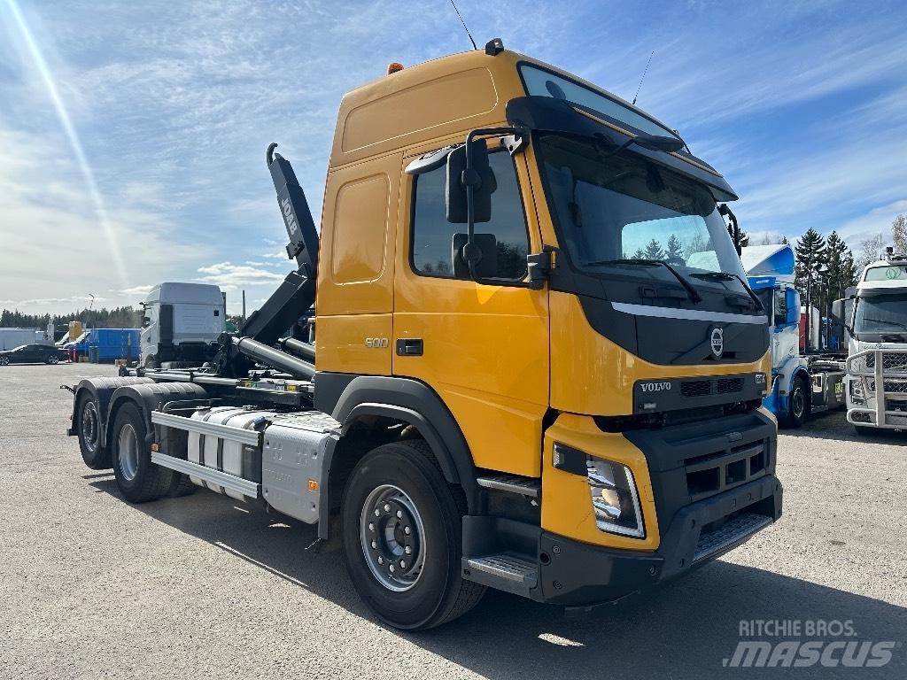 Volvo FMX 510 Rol kiper kamioni s kukama za dizanje