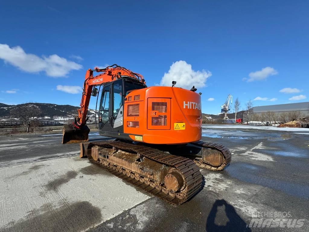 Hitachi ZX 225 US Bageri gusjeničari