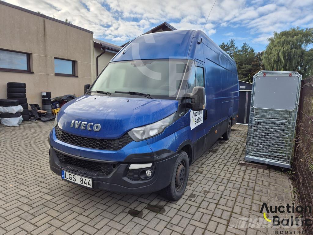 Iveco 35S17 Sanduk kombiji