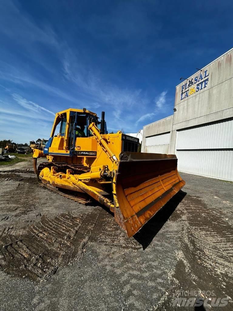 Komatsu D 85 A-21 Buldožeri gusjeničari