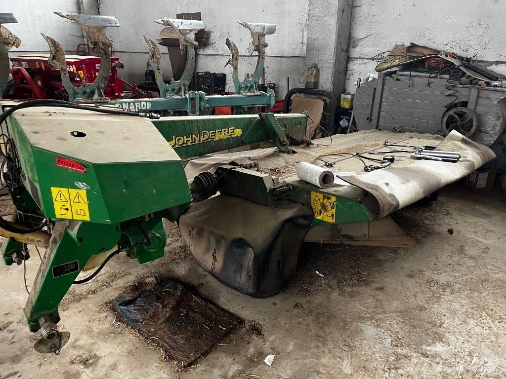 John Deere CC0324 Uređaji za kosilice
