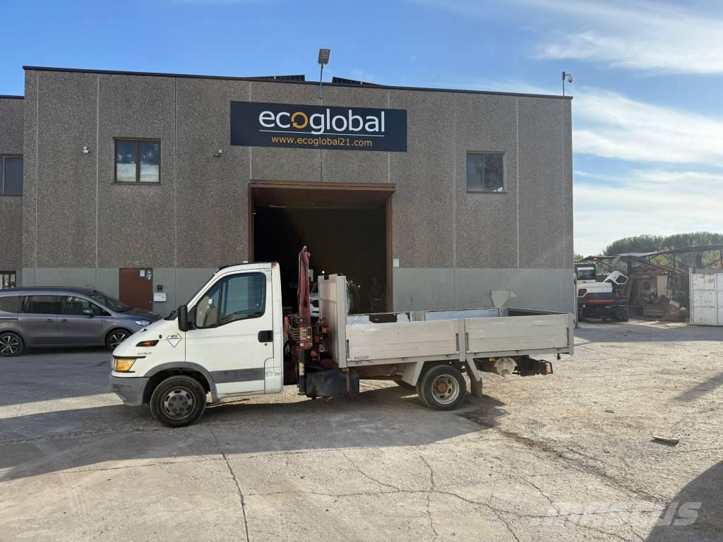 Iveco 35C 12 Kiperi