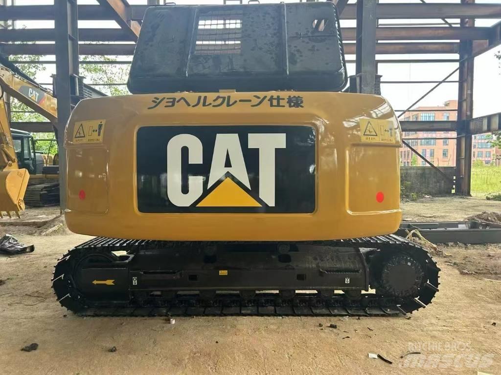 CAT 320 D2 Bageri gusjeničari