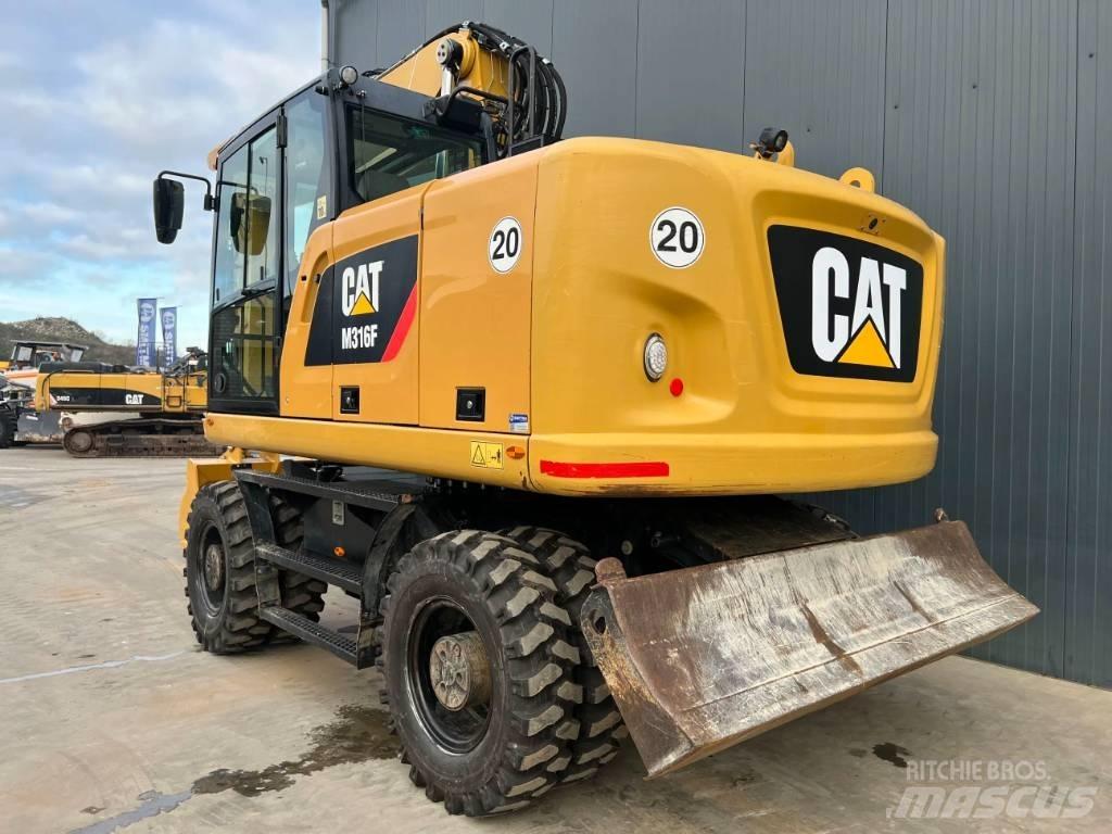 CAT M316F Bageri na kotačima