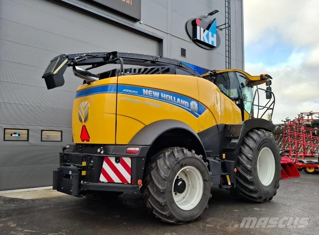 New Holland FR 920 Strojevi za krmu na vlastiti pogon