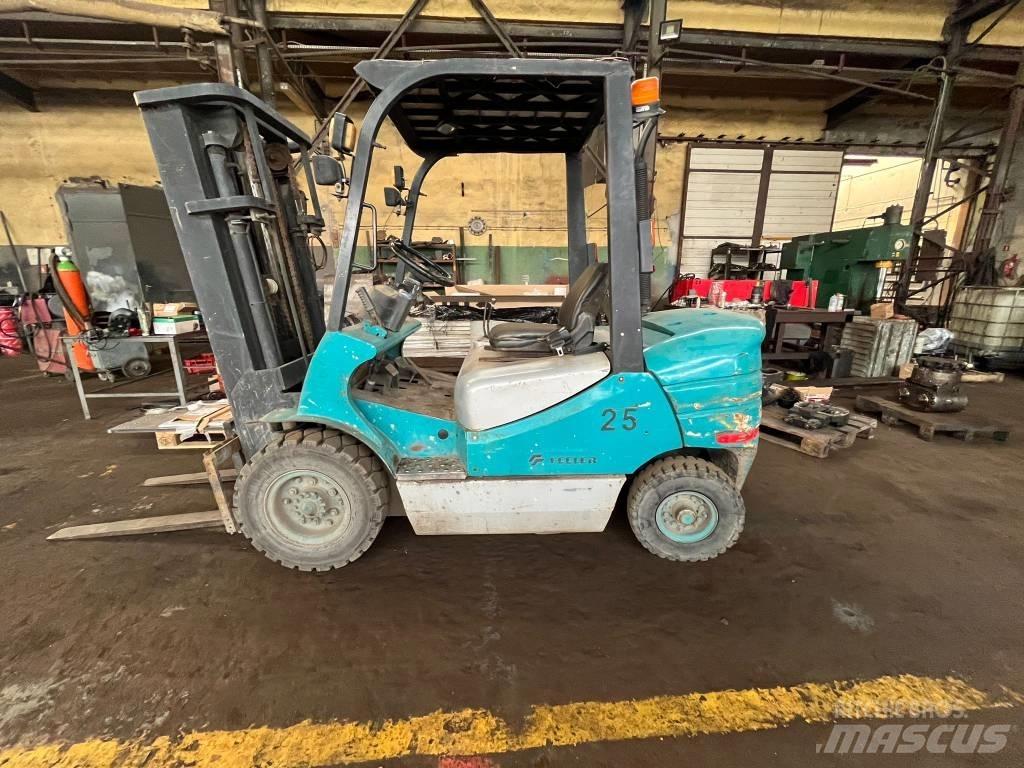 Feeler FD25TCJ Dizelski viličari