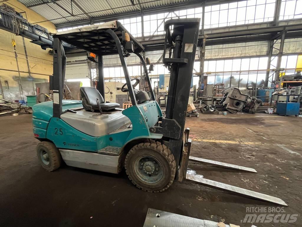 Feeler FD25TCJ Dizelski viličari